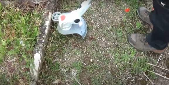 IKRA Coupe-Bordure sur Batterie IAT 20-1M test